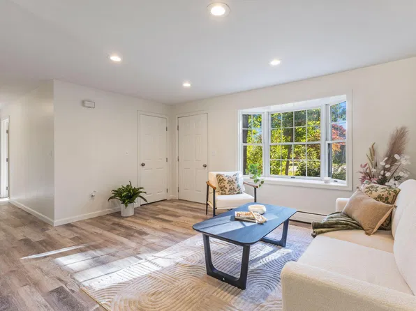 130 Summer Street, Lisbon, ME 04252