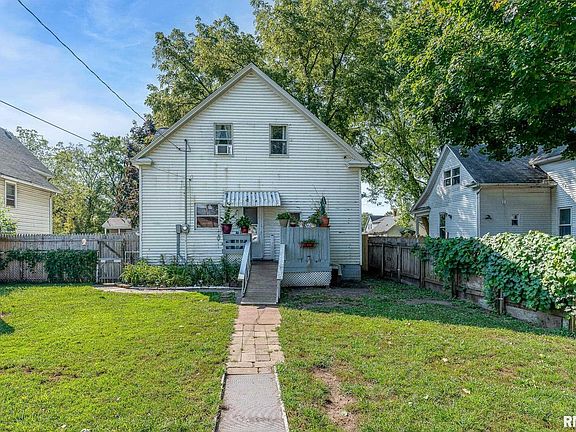 3rd image of 2610 McKinley Ave