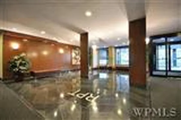 Sold by Chintan Trivedi | media 26