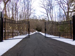 19 Fancher Rd, Barkhamsted, CT 06063