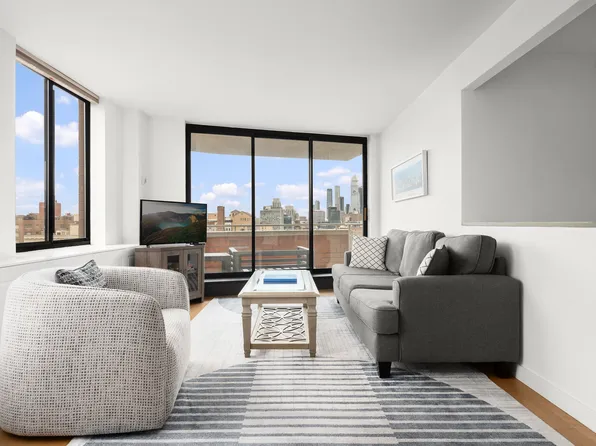 140 Charles Street image 1 of 8