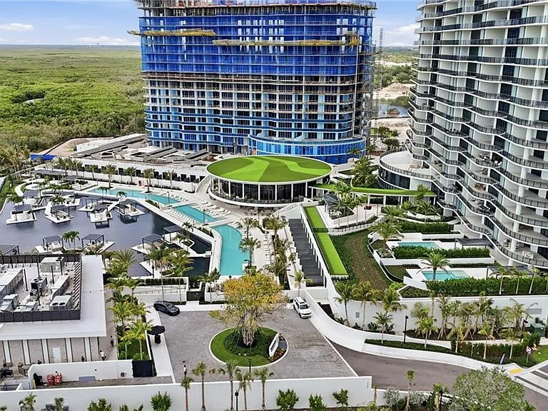 5100 Seagrass Blvd #201 — Photo 38