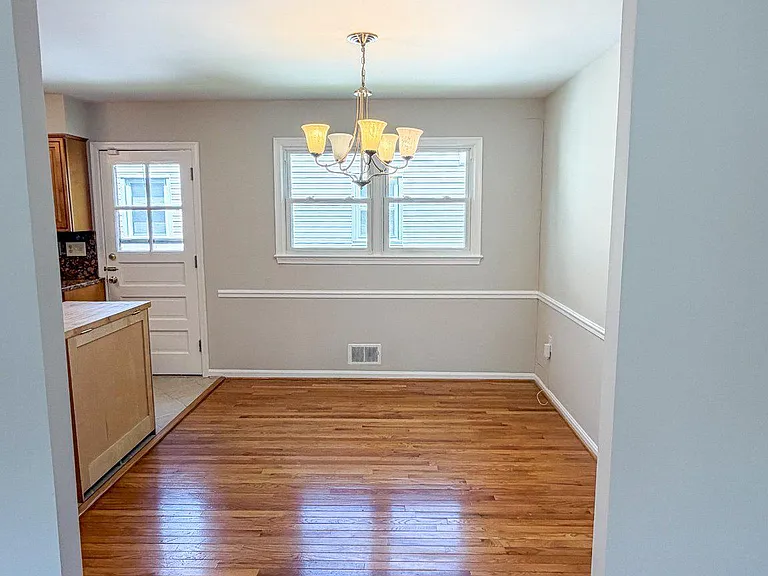 8830 W Fort Foote Ter — Photo 4