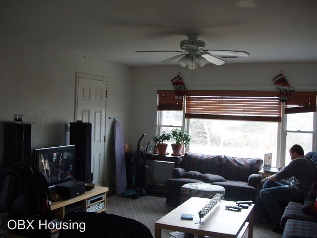 2nd image of 4713 Lindbergh Ave