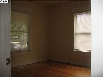 4th image of 1417 10th Ave