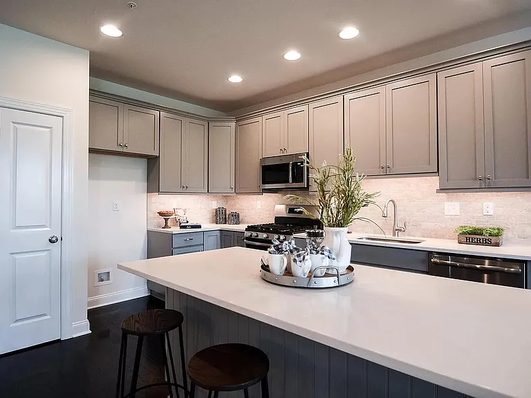 133 Woodwinds Dr — Photo 8
