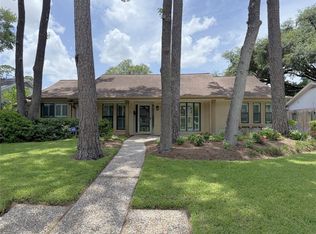 5007 Shady Nook Ct, Houston, TX 77018