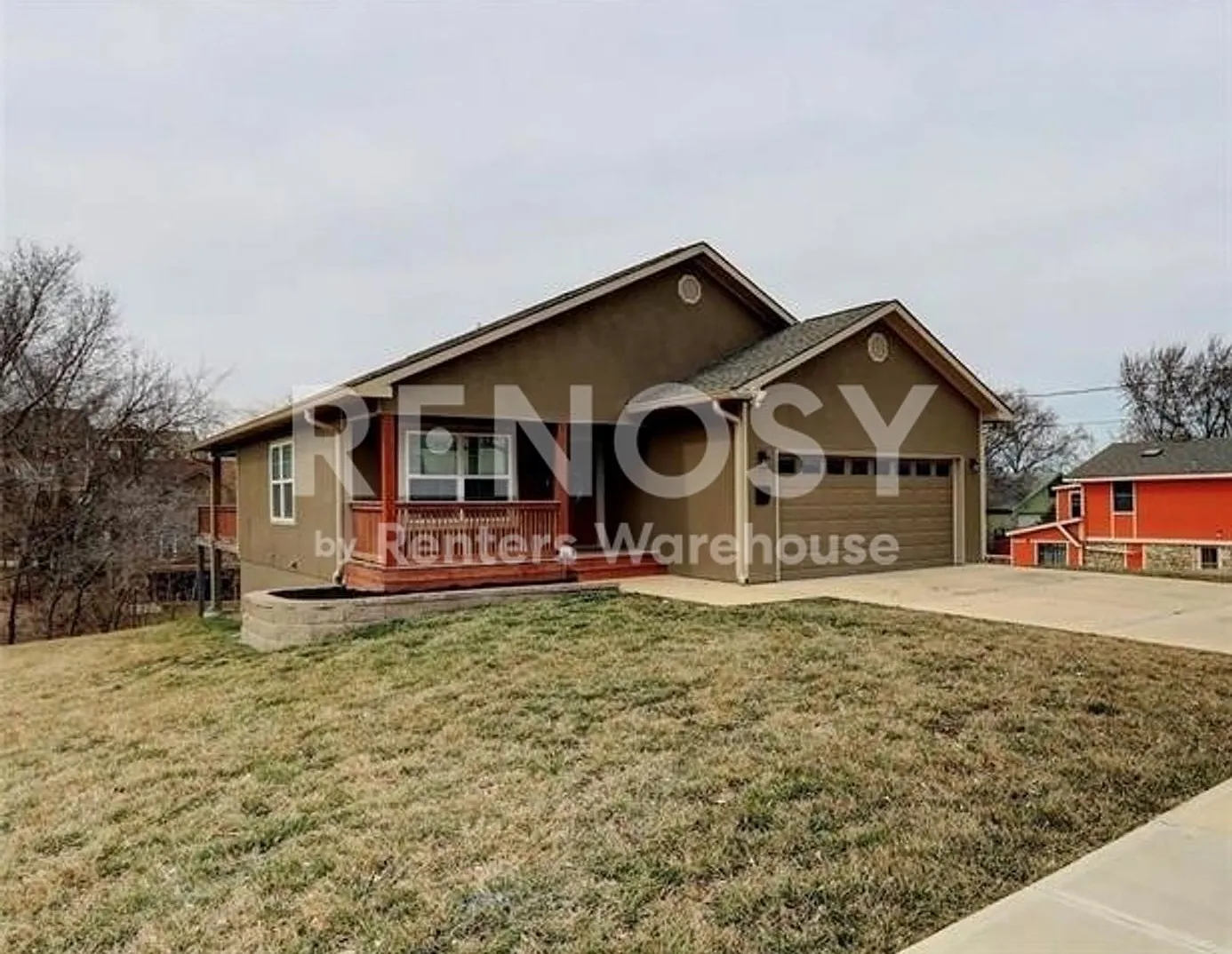4 Bedroom/ 3 Bath Home Near KU MED — Photo 1