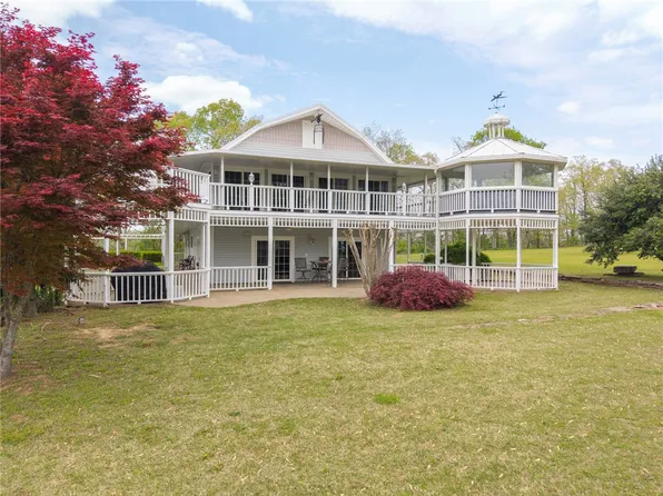 2428 Winn Mountain Loop, Mountainburg, AR 72946