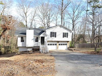 837 Chartley Dr SW, Lilburn, GA, 30047