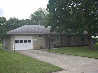 111 S 2nd St, Garrett, IN 46738