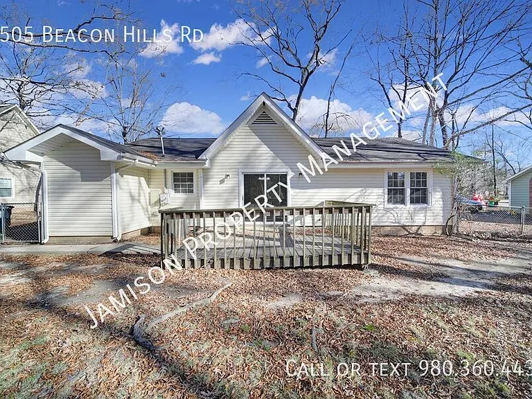 8505 Beacon Hills Rd — Photo 22