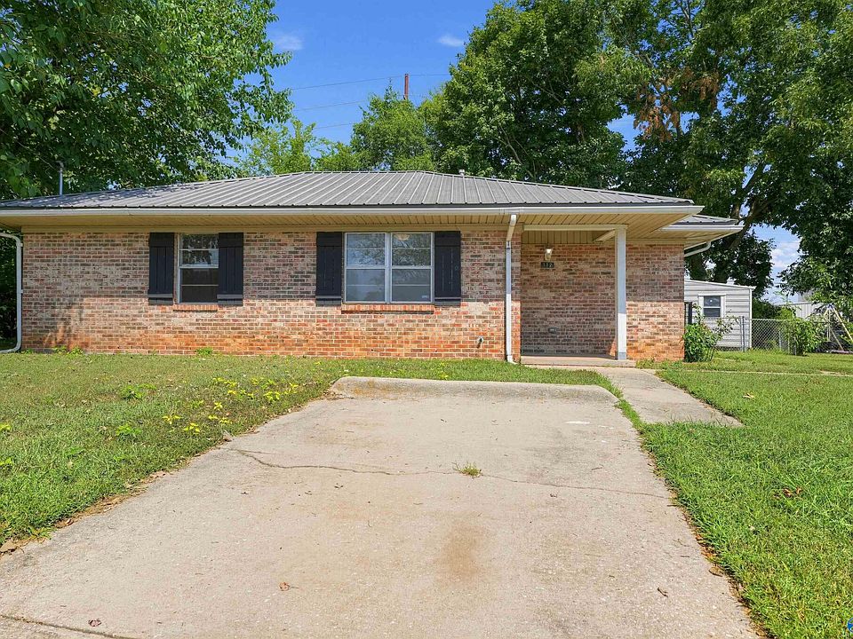1st image of 112 Ash Ct NE