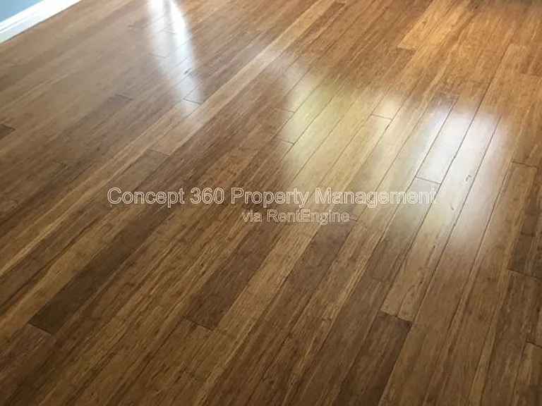 2934 E 11th St #101 — Photo 27