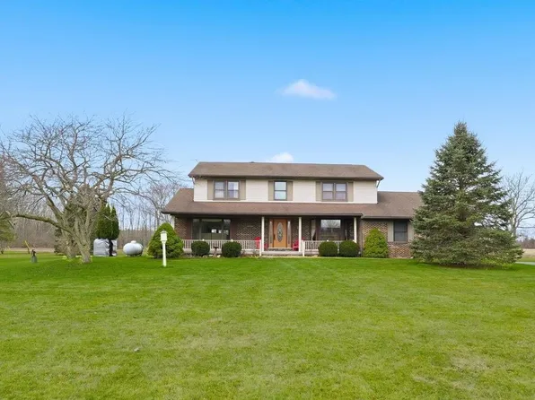 1619 Burns Rd, Kimball, MI 48074