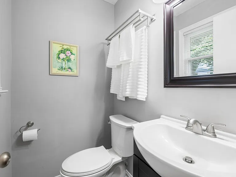 8701 Old Ocean View Rd — Photo 10