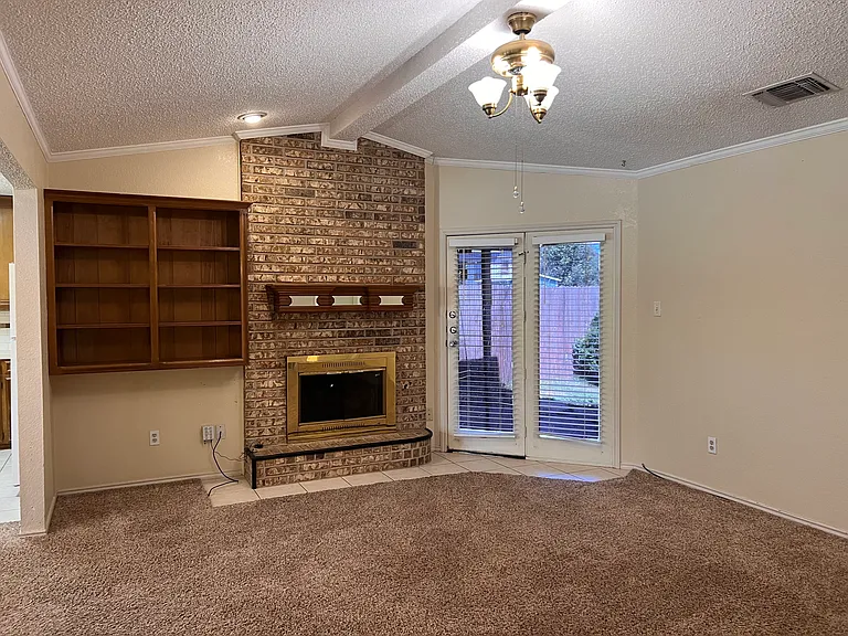 2206 93rd Pl — Photo 21