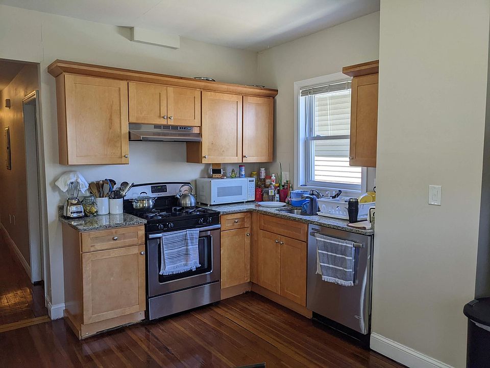 179 Belmont St Everett MA Zillow