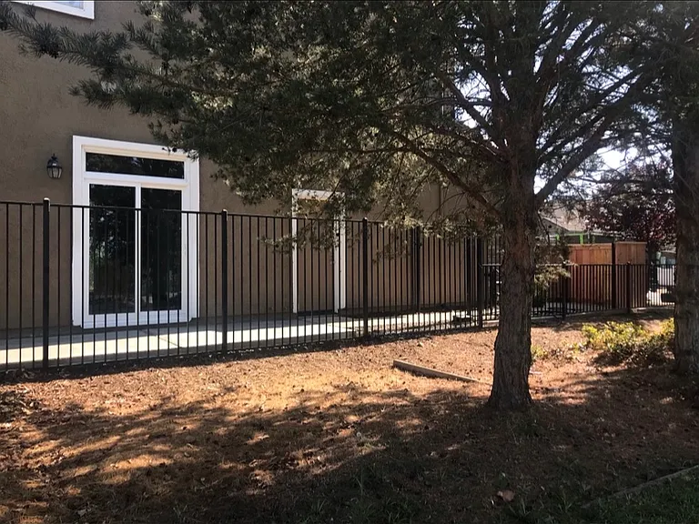 2601 Westview Dr — Photo 1
