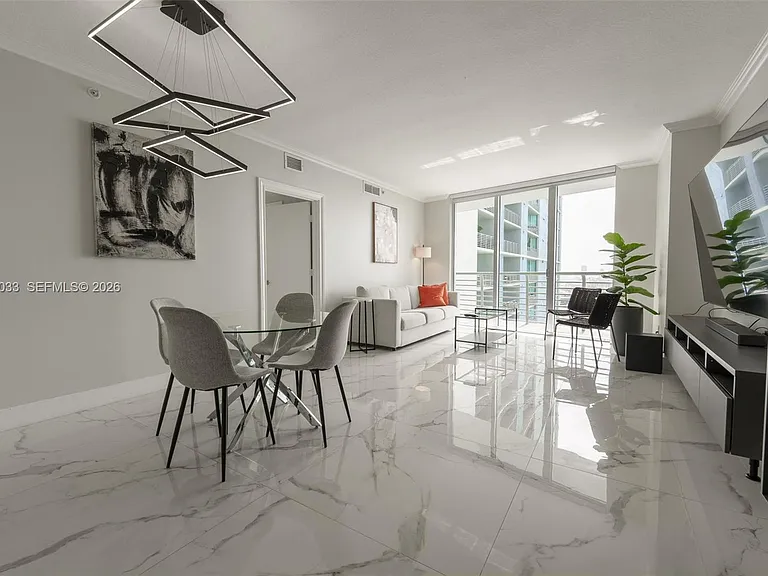 325 Biscayne Blvd #3326 — Photo 5