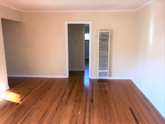 5th image of 673 Myrtle Ave