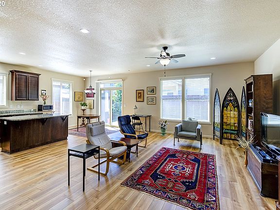 3rd image of 12713 NE 54th Way