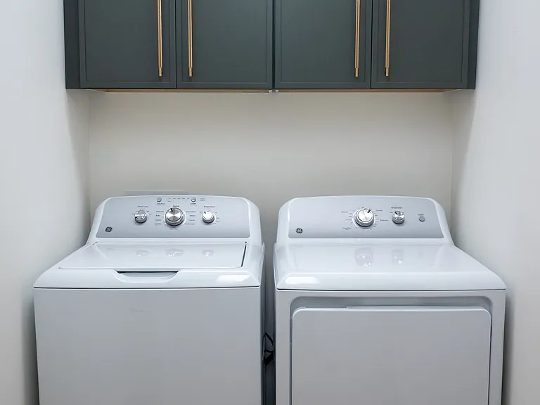 4501 Wellesley Ave — Photo 9