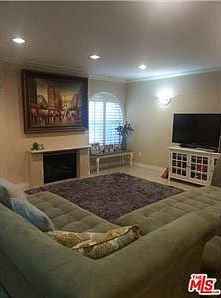 1st image of 845 S Plymouth Blvd Unit B