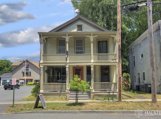 7 Hudson St, Kinderhook, NY 12106