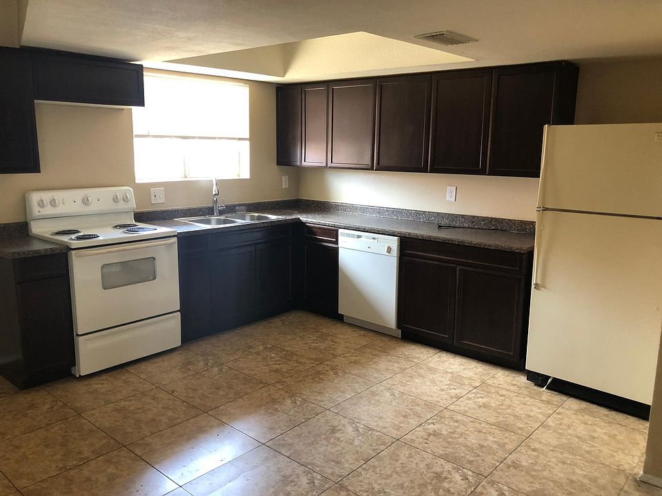 1st image of 461 E 9th Ave APT 3