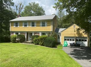 53 Orchard Hill Rd, Katonah, NY 10536