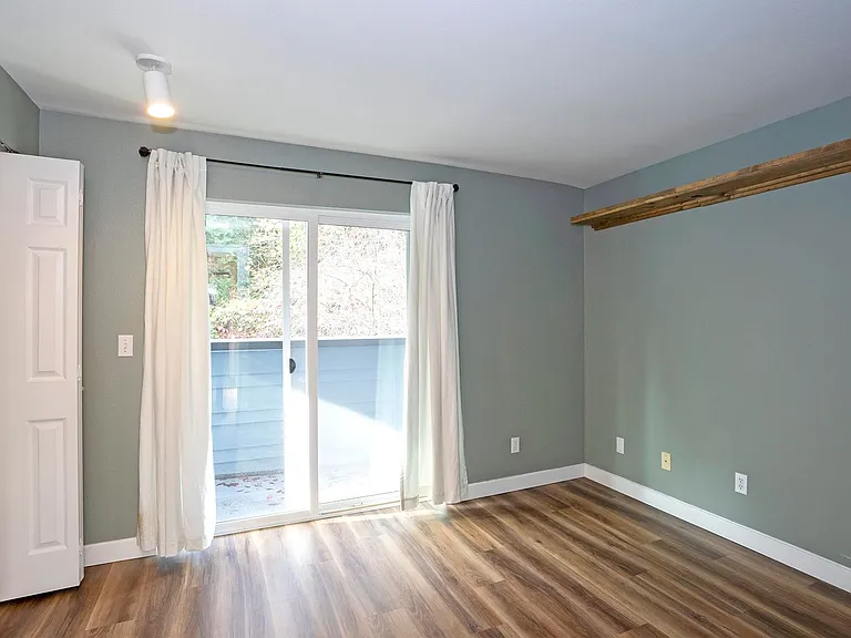 16019 Waynita Way NE #F208 — Photo 23