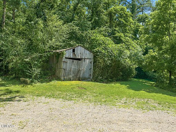 2nd image of 204 Masseyville Rd