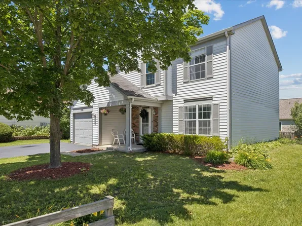 1116 Burnham Ct, Mundelein, IL 60060