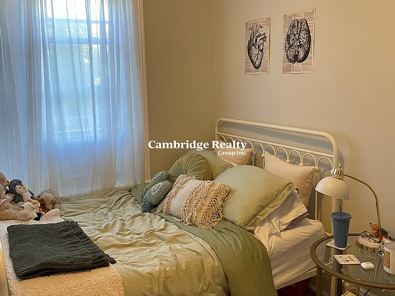 33 Highgate St #6T — Photo 12