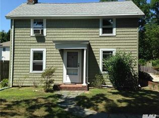 59 Elm Ave, Glen Cove, NY 11542