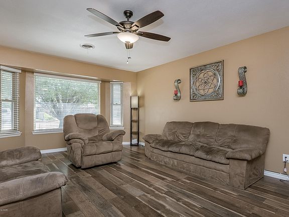 4th image of 1704 Sunset Ave