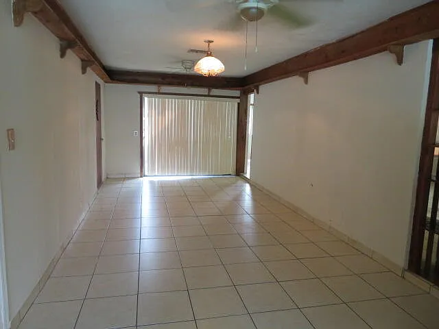 134 NW Peach St — Photo 13