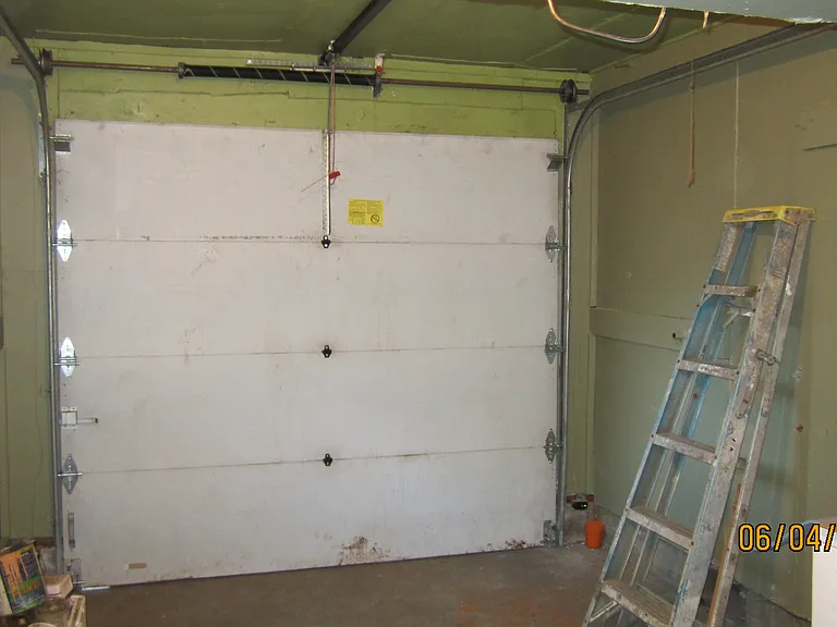 11851 E Burnside St — Photo 33