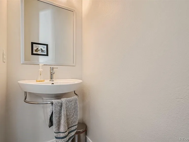 2416 Eliot St — Photo 8