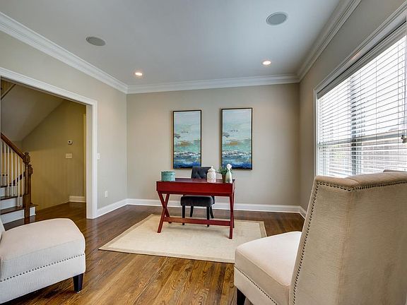 5th image of 172D Woodmont Blvd