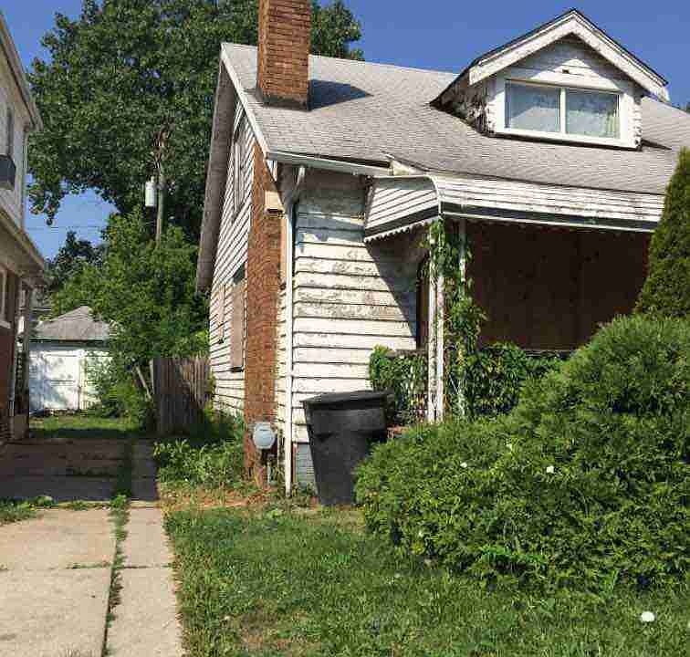 13925 Cloverlawn