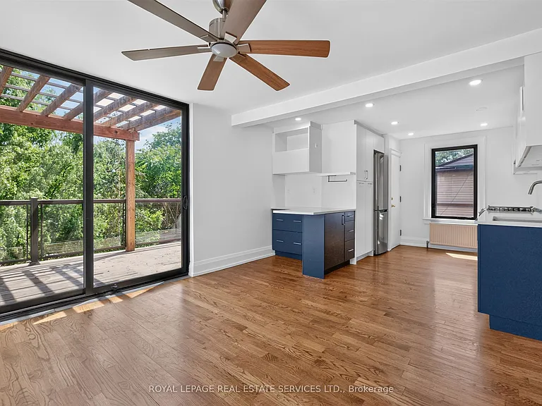 27 Saint Johns Rd — Photo 8