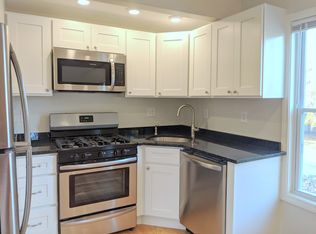 44 Cogswell Ave #2, Cambridge, MA 02140