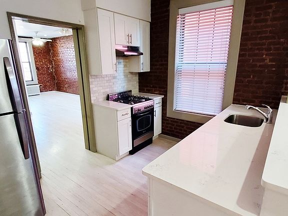 3rd image of 32-64 41st St #2G