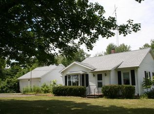 6480 Paw Paw Lake Rd, Watervliet, MI 49098