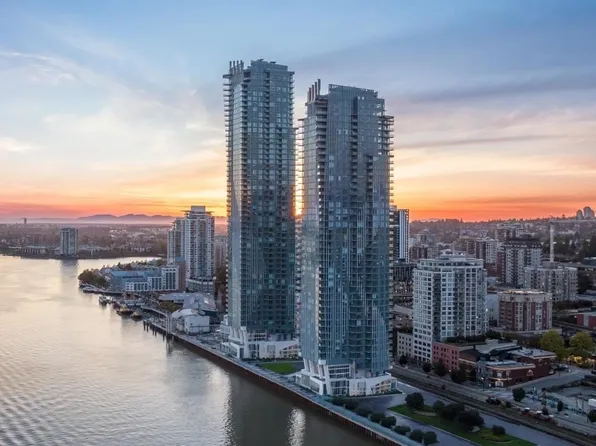 660 Quayside Dr #802, New Westminster, BC V3M 0P1