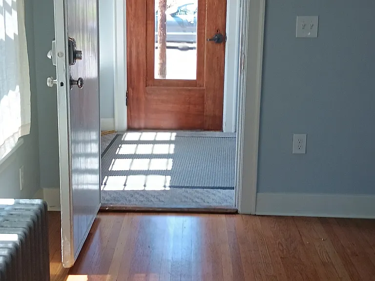 400 Blaine St #A — Photo 3