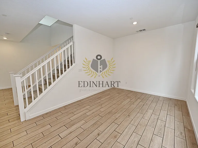 6342 E Robinson Ave — Photo 8