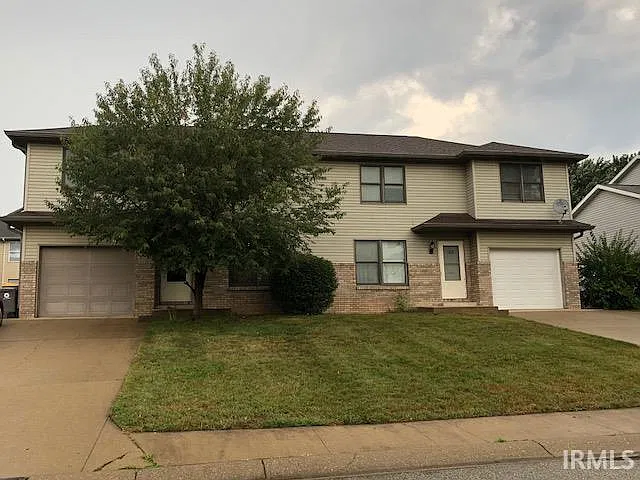 3 bed, 2.5 bath, 1608 sqft, $1,650 — Photo 1